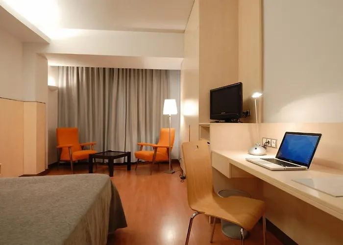 Otel Sercotel Pere Iii Manresa
